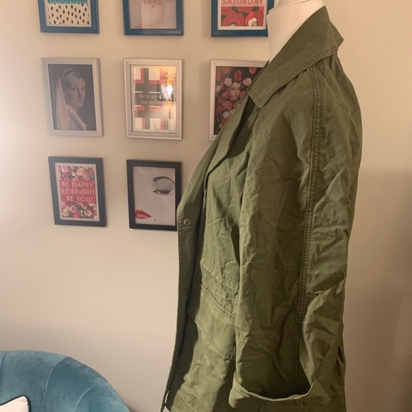 GAP Olive Light Jacket - Picture 3 of 4